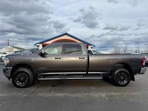 Used 2020 RAM 3500 Big Horn w/ Level 1 Equipment Group image 2