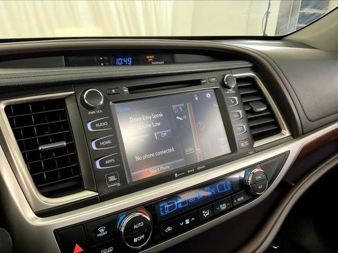 Used 2016 Toyota Highlander Limited AWD/4WD image 15