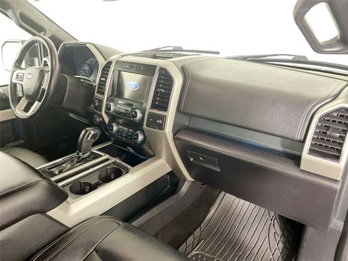 Used 2019 Ford F150 Lariat w/ Equipment Group 502A Luxury image 30