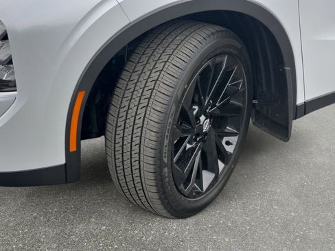 New 2026 Nissan Rogue SL AWD/4WD image 30