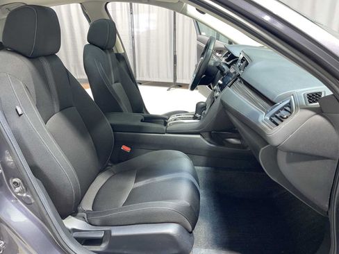 Used 2019 Honda Civic EX image 14