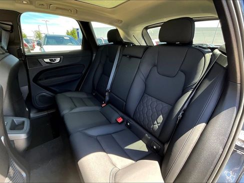 New 2026 Volvo XC60 B5 Core w/ Climate Package image 18