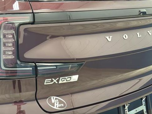 Used 2025 Volvo EX90 Ultra AWD/4WD image 41