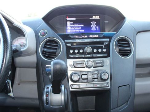 Used 2015 Honda Pilot EX-L image 10