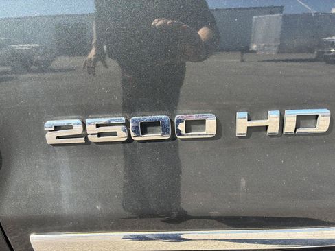 Used 2019 Chevrolet Silverado 2500 LTZ w/ Duramax Plus Package AWD/4WD image 32