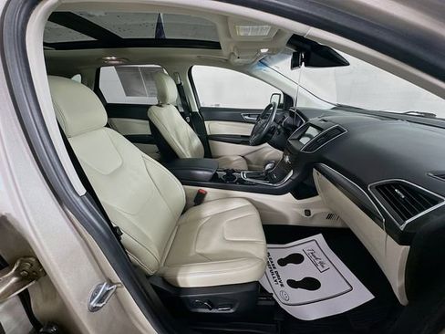 Certified 2017 Ford Edge Titanium w/ Equipment Group 302A image 34