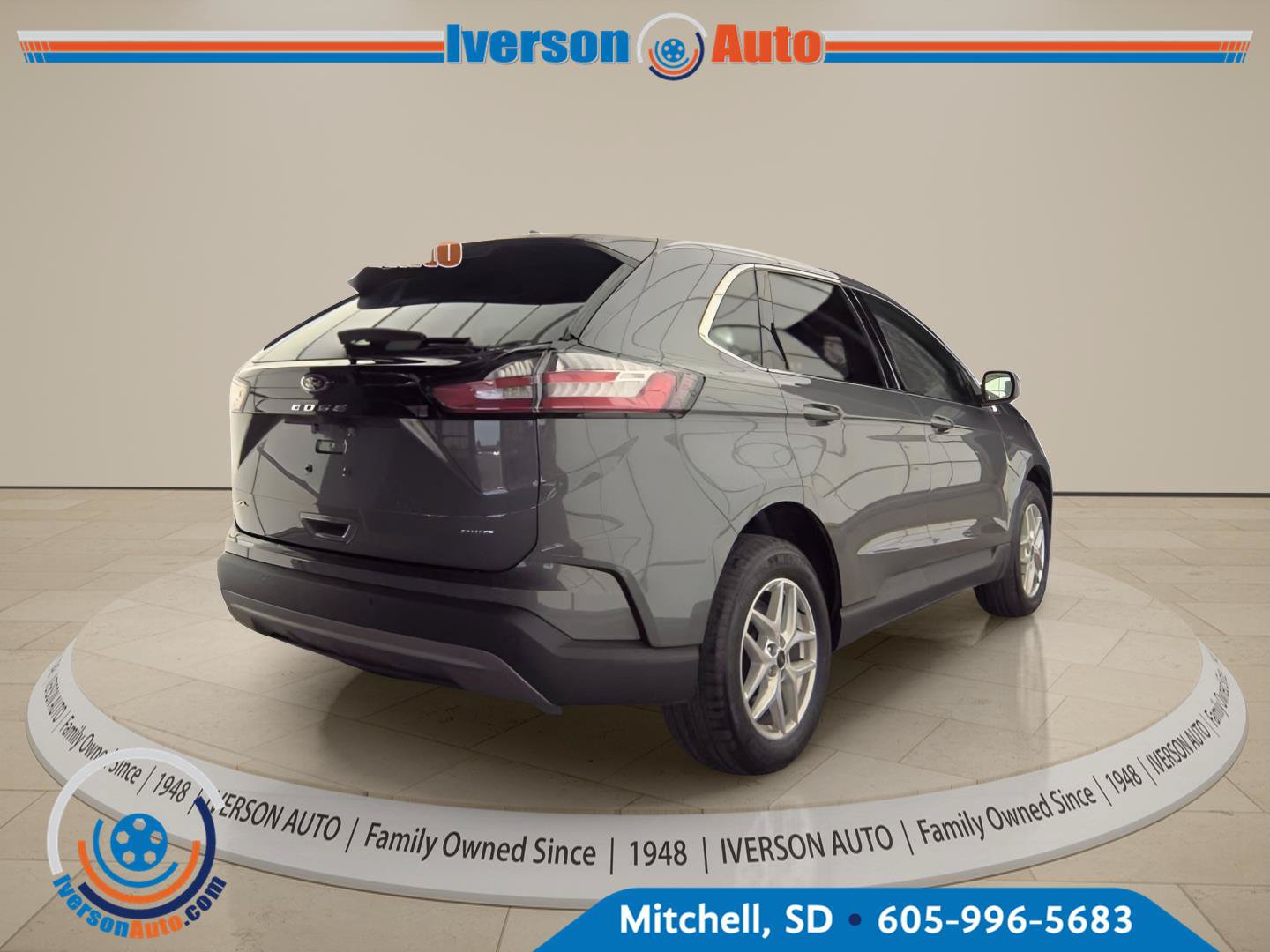 Used 2024 Ford Edge SEL w/ Convenience Package AWD/4WD image 6