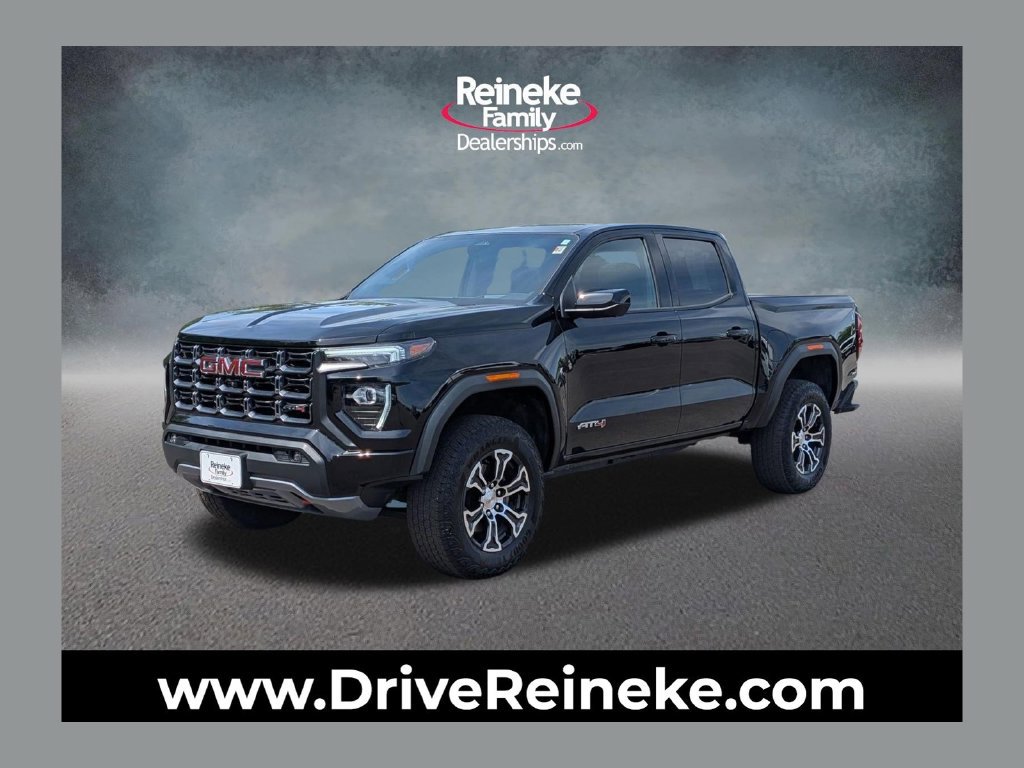 Used 2025 GMC Canyon AT4 w/ Technology Plus Package AWD/4WD image 1