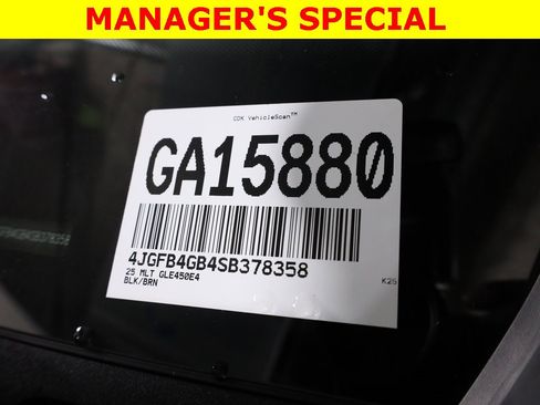 Used 2025 Mercedes-Benz GLE 450e 4MATIC image 57