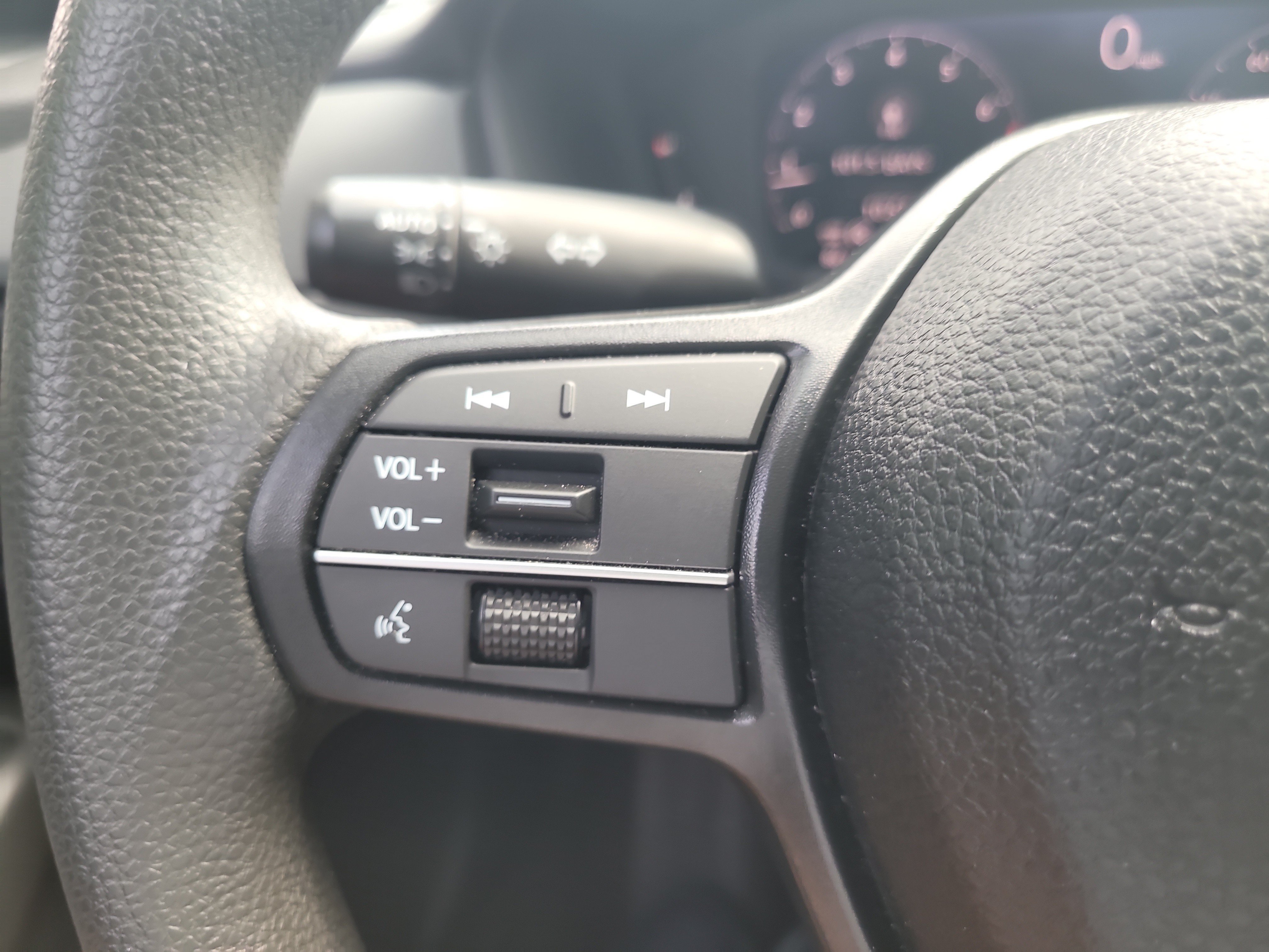 Used 2025 Honda Accord LX image 29