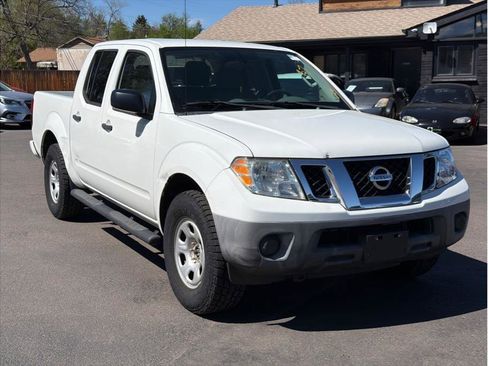 Used 2017 Nissan Frontier S image 3