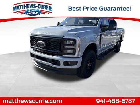 New 2026 Ford F250 Lariat w/ Black Appearance Package AWD/4WD image 7