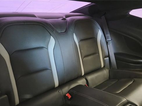 Used 2020 Chevrolet Camaro SS RWD image 24