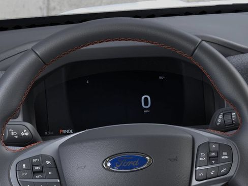 Used 2026 Ford Explorer Active AWD/4WD image 13