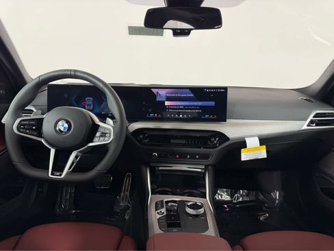 New 2026 BMW 330i Sedan w/ M Sport Package image 11