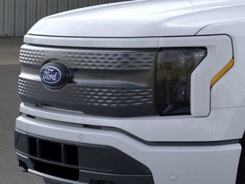 New 2025 Ford F150 Lightning Flash image 20