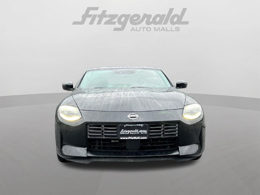 Used 2024 Nissan Z Performance w/ Floor Mat Package RWD image 6