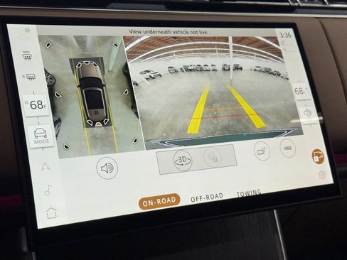 New 2026 Land Rover Range Rover SE image 25