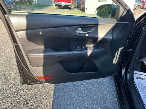 Used 2020 Kia Forte LXS image 23