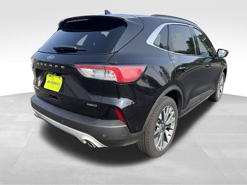 Used 2020 Ford Escape Titanium AWD/4WD image 8
