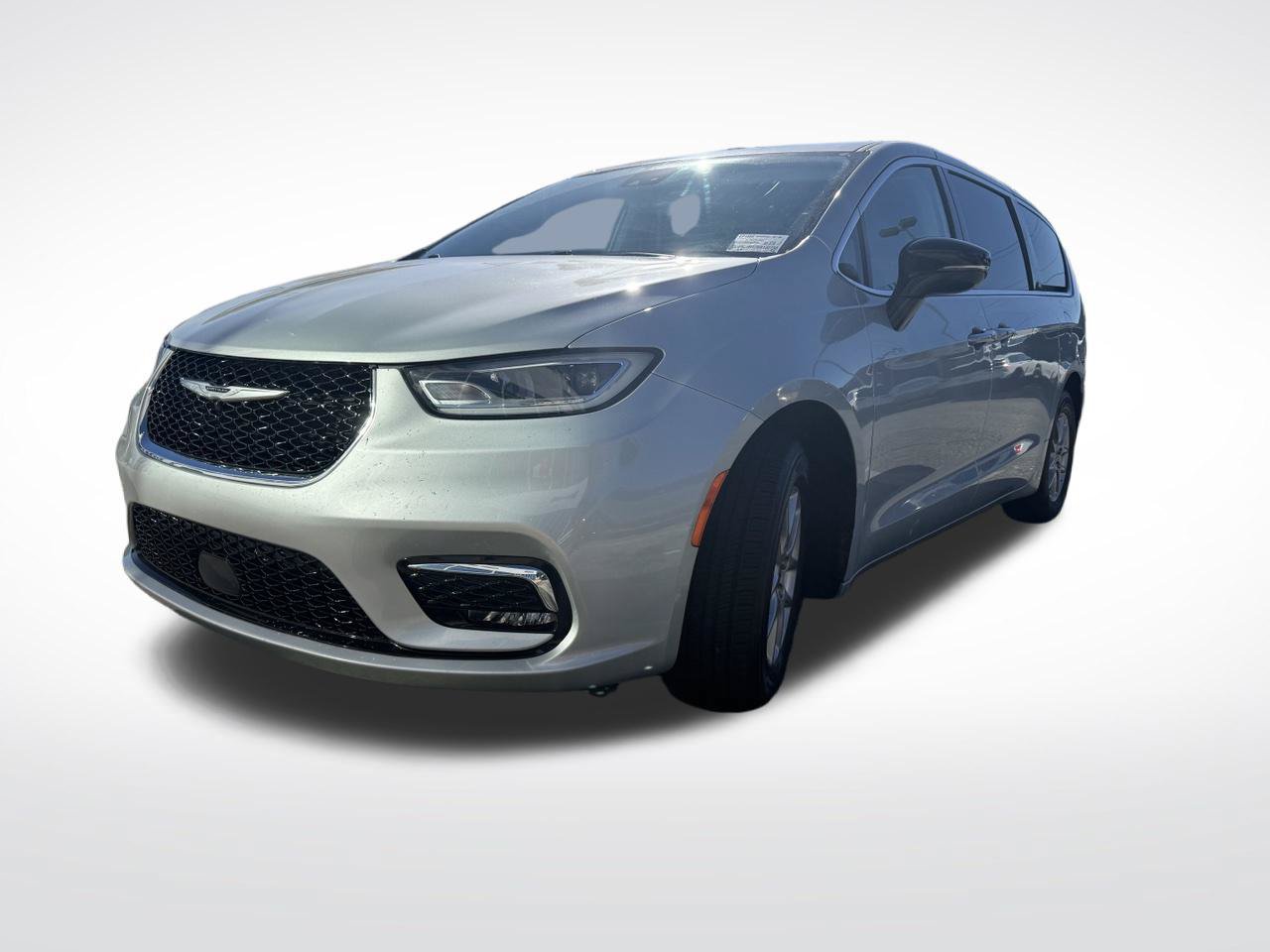 Used 2024 Chrysler Pacifica Touring-L FWD image 3