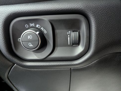 Used 2026 RAM 2500 Big Horn AWD/4WD image 17