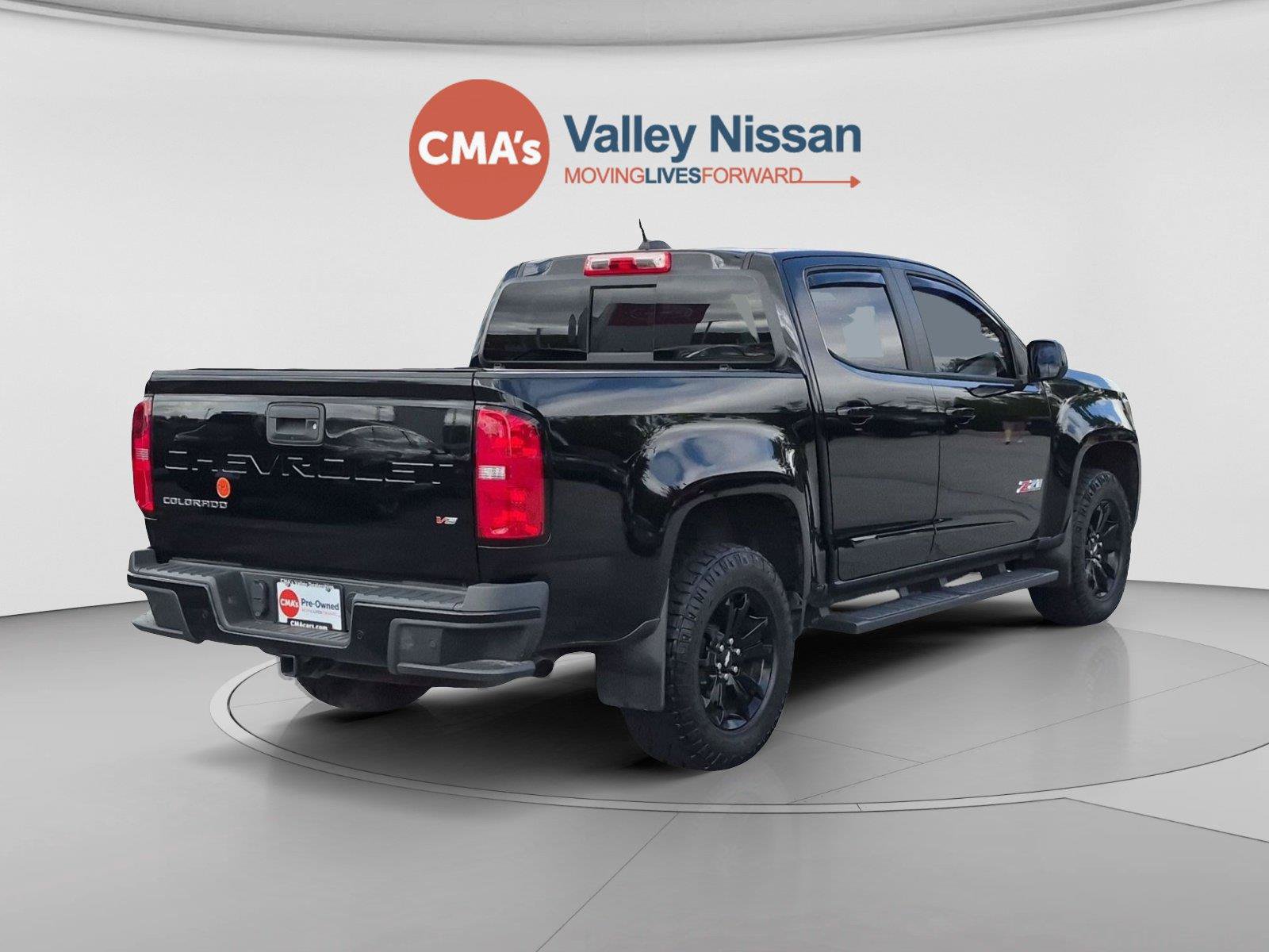 Used 2022 Chevrolet Colorado Z71 w/ Z71 Midnight Edition AWD/4WD image 5