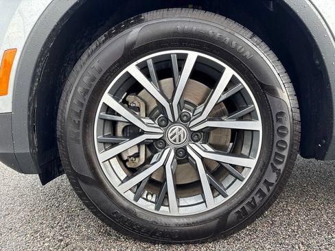 Used 2021 Volkswagen Tiguan S FWD image 7