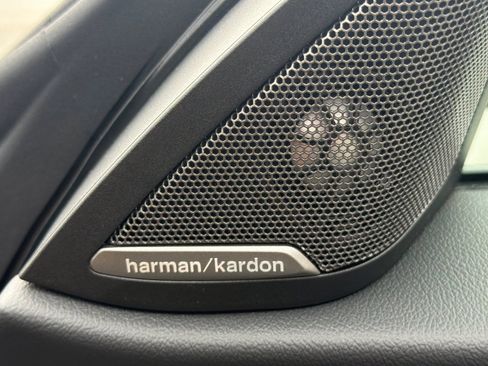 Certified 2025 BMW 430i w/ Premium Package image 22