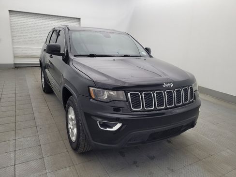 Used 2017 Jeep Grand Cherokee Laredo image 13