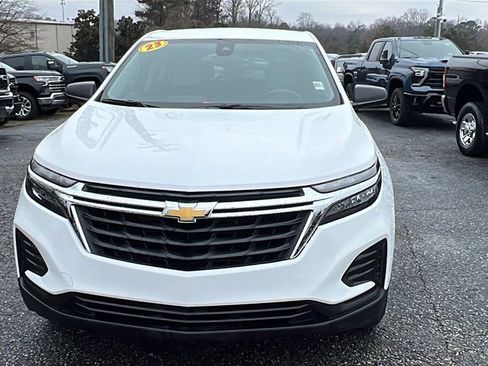 Certified 2023 Chevrolet Equinox LS image 2