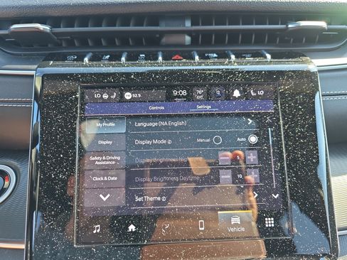 Used 2024 Jeep Grand Cherokee Altitude AWD/4WD image 31