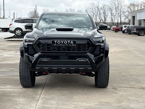 Used 2025 Toyota Tacoma TRD Pro image 14