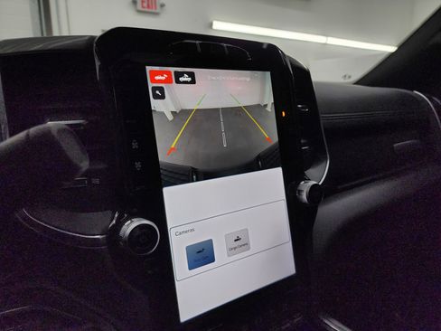 Used 2023 RAM 3500 Laramie w/ Night Edition image 16