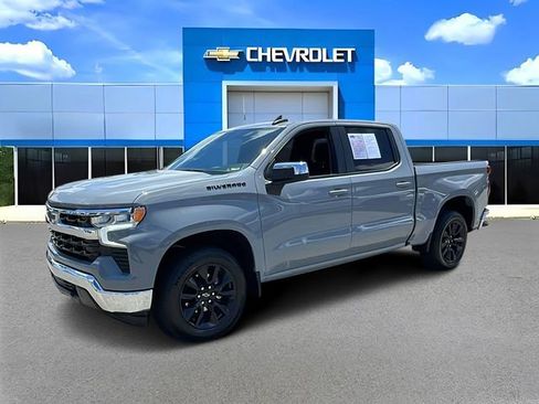 Used 2024 Chevrolet Silverado 1500 LT w/ LPO, Dark Essentials Package RWD image 7