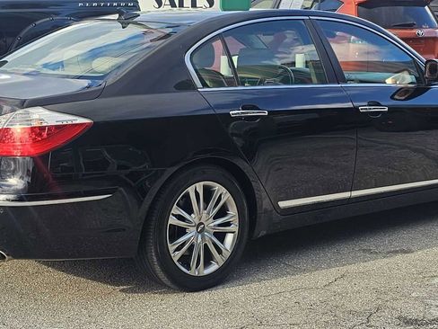 Used 2010 Hyundai Genesis 4.6 w/ Technology Pkg 5 RWD image 17