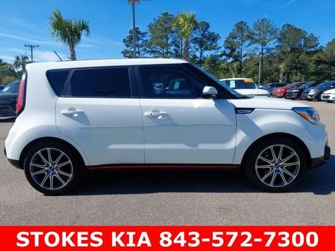 Used 2018 Kia Soul ! w/ Tech Package image 4