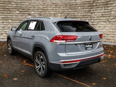 Used 2023 Volkswagen Atlas Cross Sport SEL image 8