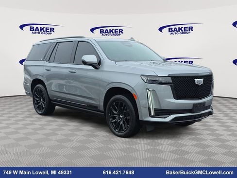 Used 2024 Cadillac Escalade Sport image 3