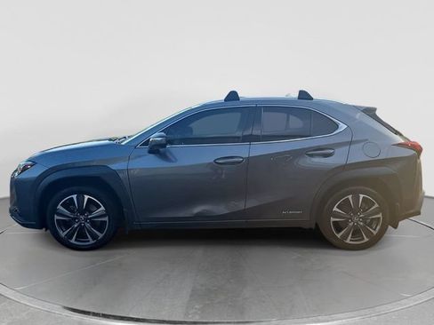 Used 2020 Lexus UX 250h w/ Accessory Package 2 AWD/4WD image 5