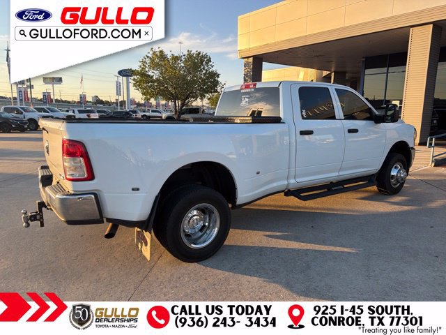 Used 2024 RAM 3500 Tradesman w/ Chrome Appearance Group AWD/4WD image 3
