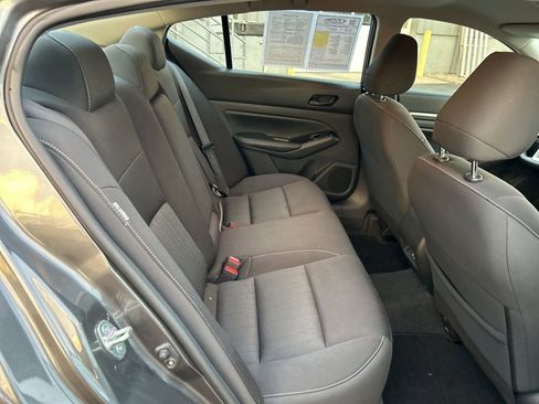 Used 2023 Nissan Altima 2.5 SV image 33