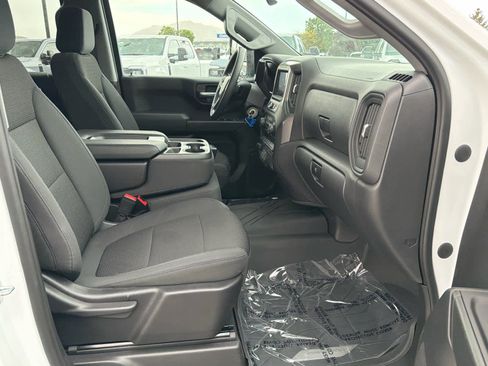 Used 2021 Chevrolet Silverado 1500 Custom w/ Custom Max Trailering Package AWD/4WD image 20