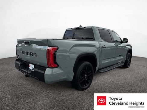 Used 2024 Toyota Tundra Limited AWD/4WD image 5