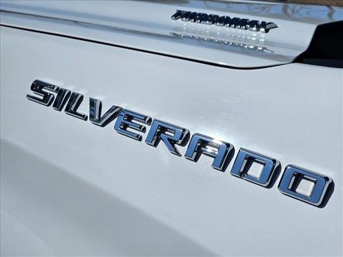 Certified 2024 Chevrolet Silverado 1500 Custom image 28