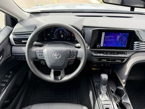 Certified 2025 Toyota Camry LE image 11