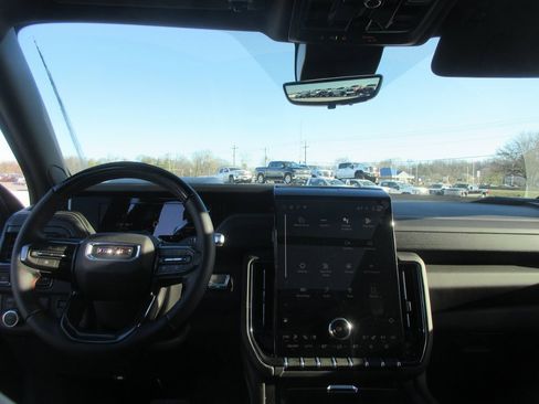 New 2026 GMC Yukon XL AT4 Ultimate image 16