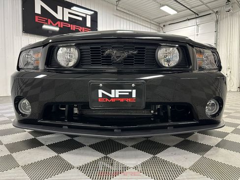 Used 2010 Ford Mustang GT image 22