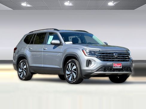 Used 2026 Volkswagen Atlas SE AWD/4WD image 7