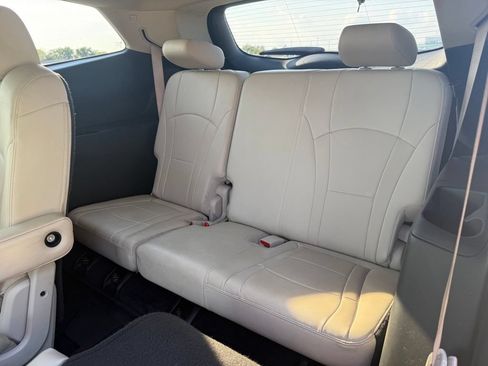 Used 2023 Buick Enclave Essence w/ Experience Buick Package AWD/4WD image 13